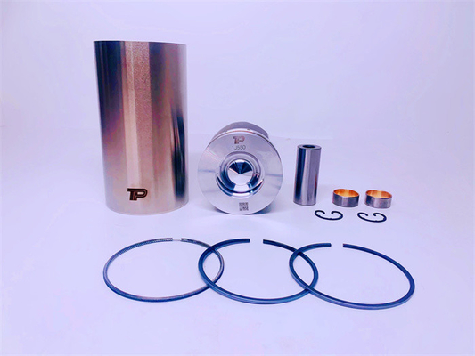 Valvole della testata di cilindro di Kit Full Gasket Set For EC120 1G544-21110 della fodera del motore di Kubota V3800